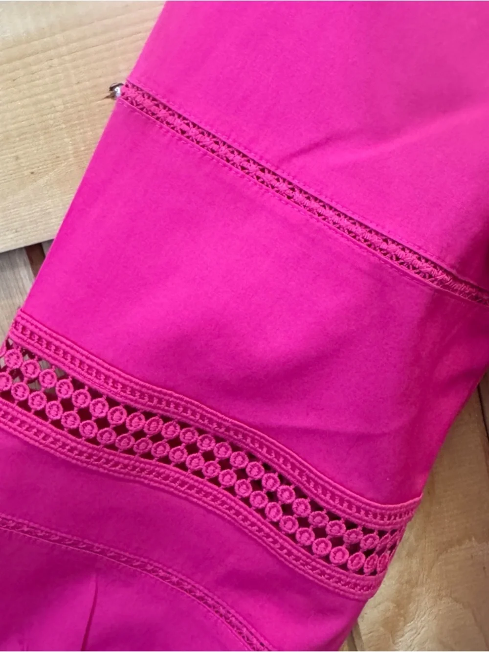 Chico's Hot Pink Split-Neck Tunic 1 9/10 - Picture 4 of 6